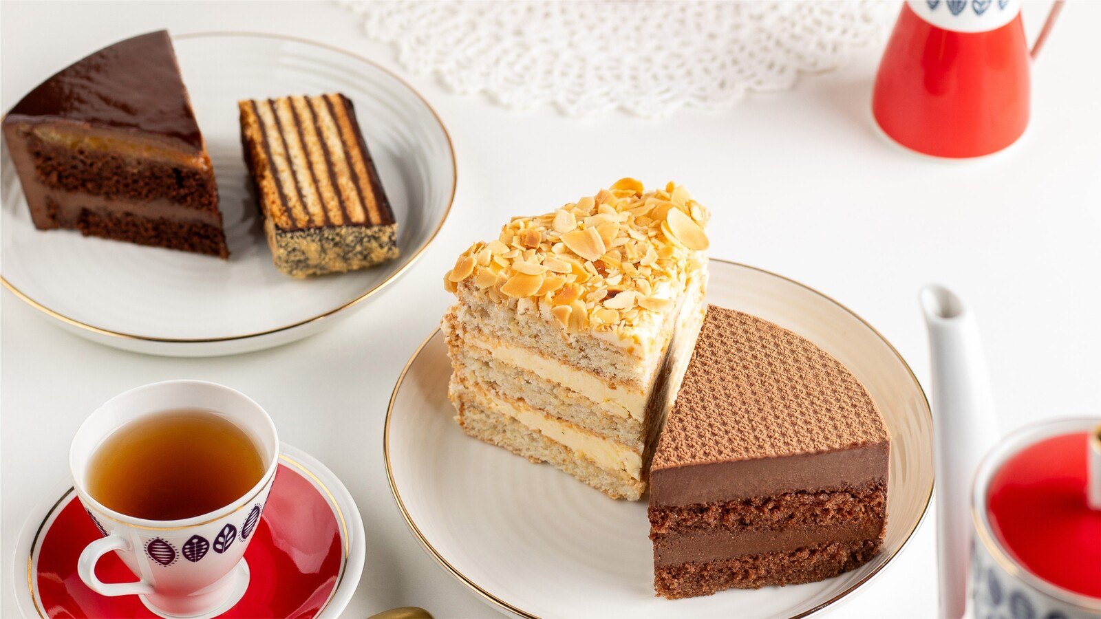 Modern Mousse Cakes at Home