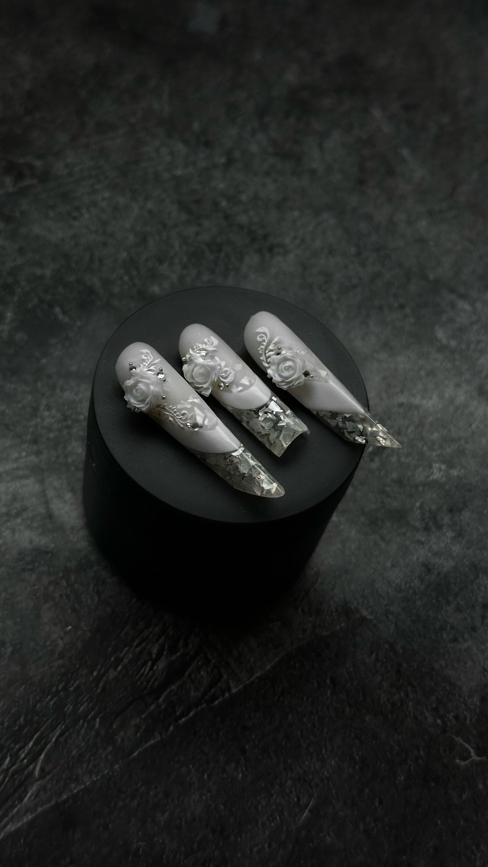 Nail Modelling with Upper Forms