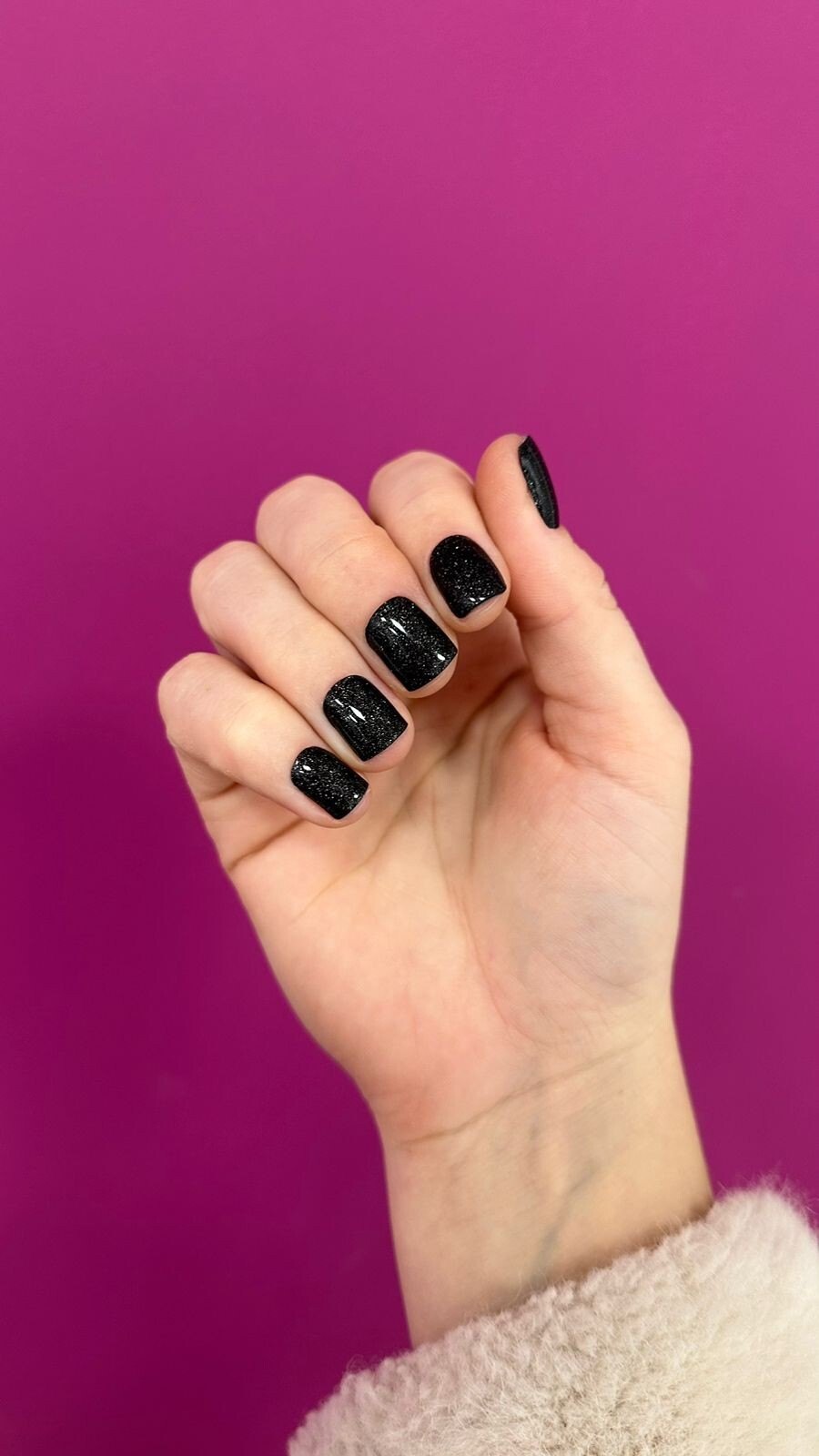 Nail Veneer Application